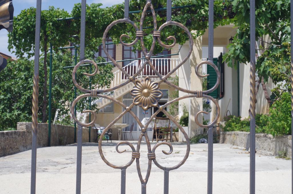 Bougainvillea Apartments Makarska Luaran gambar